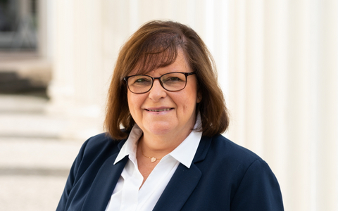 Ulrike Wehmeyer – Ansprechpartner bei Gary Schmitz Immo-Finanzbetreuung